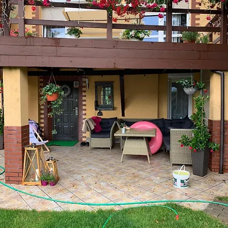 Dom Caloroczny 21 Holiday home *